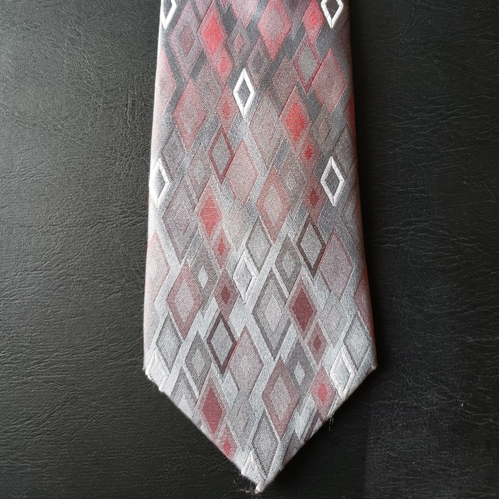 Stafford men's 100% silk tie